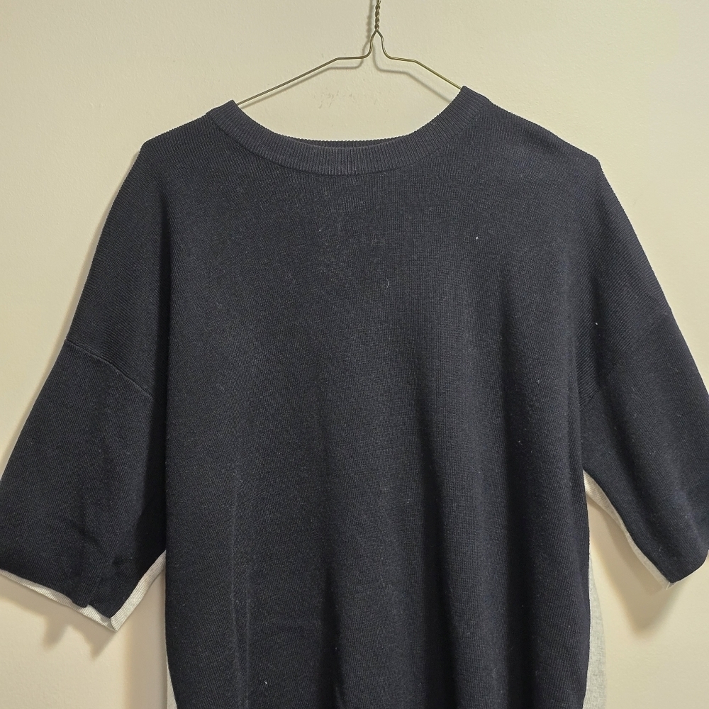 Oak + Fort Wool Blend Navy and Gray Color Block Short Sleeve Knit Top - Picture 2 of 8